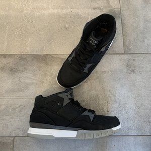 British Knights Virga Sneaker Men's Size 9 Black/ Charcoal/ Grey BMWIRD-065